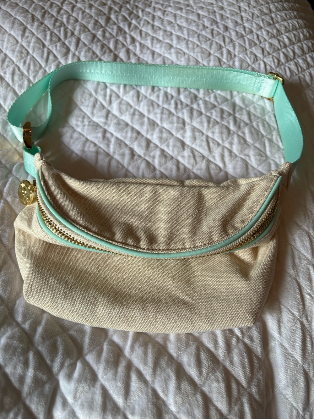 Stoney Clover Lane Cream Canvas Classic Fanny with Mint Trim NWOT